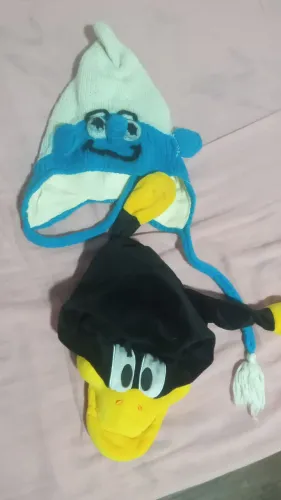 2 Gorros Divertidos - Smurf e Pato
