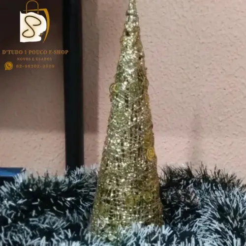 Árvore Natalina De Cone ARAMADA Dourada Luxo- NATAL- FIM DE ANO- DECORAÇÃO
