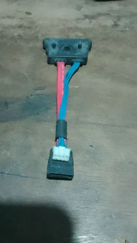 Cabo sata x box 360, para drive de cd.