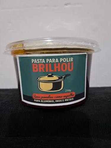 Pasta de limpeza profunda