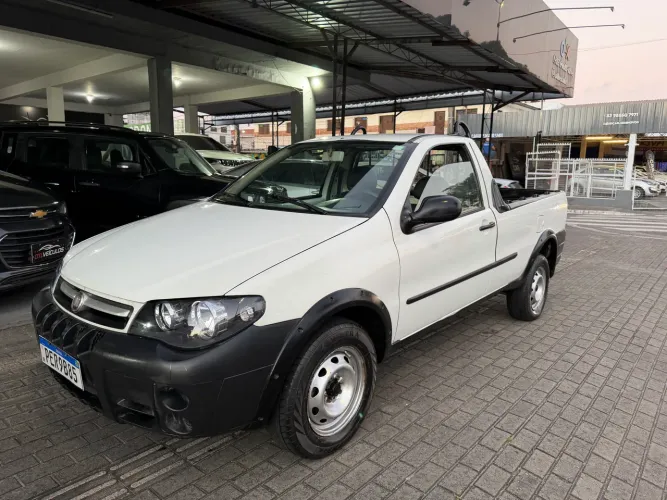 Fiat Strada 1.4 MPI Fire Flex 8V CS 2012