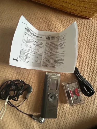 Gravador de voz digital Panasonic RR-US450