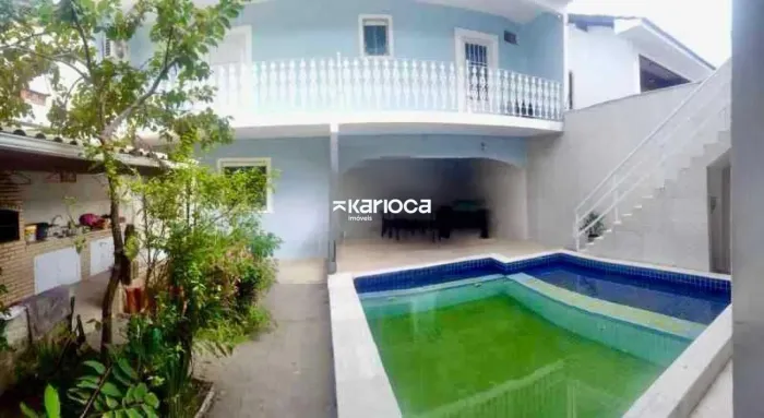 CASA 4 QUARTOS COM EDICULA | 3 VAGAS | CONDOMINIO GARAMADO - TAQUARA