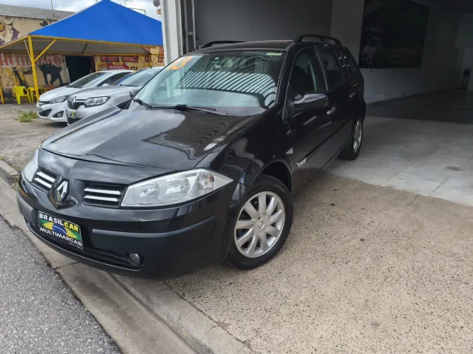 Renault Megane Grand Tour Dynam. Hi-flex 1.6 16V 2013