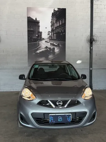 Nissan March S 1.0 12V Flex 5P 2017