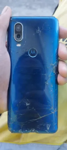 Motorola one Vision