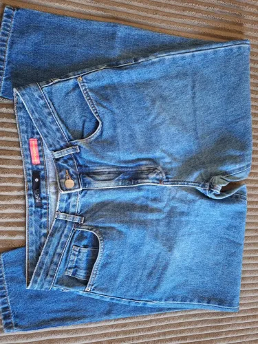 Calça feminina  tamanho 42
