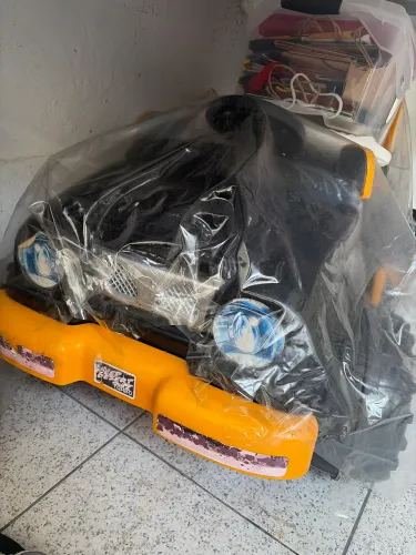 Carro elétrico infantil