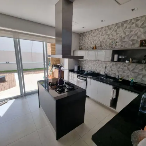 Casa com 3 suítes, 321 m² - venda por R$ 2.400.000 ou aluguel por R$ 19.180/mês - Alphavil