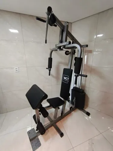 Estação De Musculação Com 80kg
