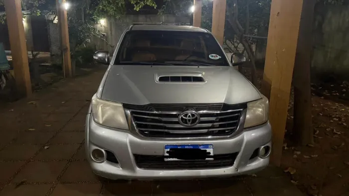 Toyota Hilux CD SRV D4-d 4X4 3.0 TDI Diesel AUT 2013