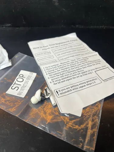 Carcaça direito AirPods pro2 originais 98% vida da bateria