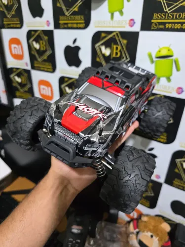 Carrinho rc 4x4 novo