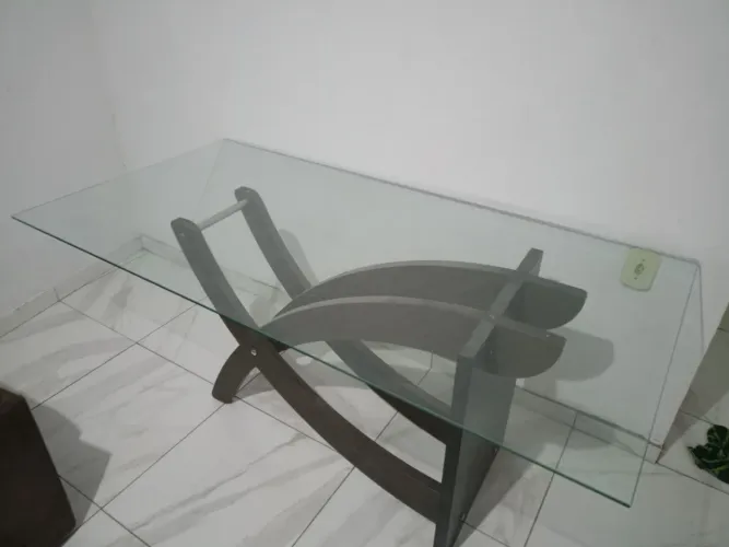 Mesa Flávia sem Cadeiras