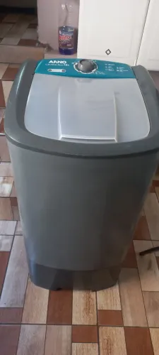 Vendo um tanquinho kilos