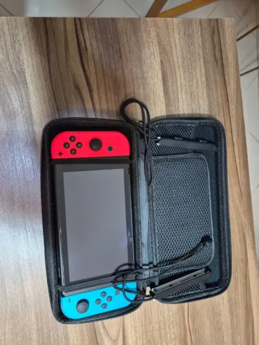 Nintendo Switch V2
