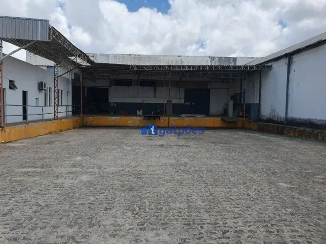 Galpão com 2.200 m² dentro de Condomínio em Paulista - PE