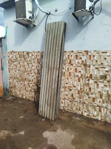 Telhas usadas .18 inteiras 10 metade