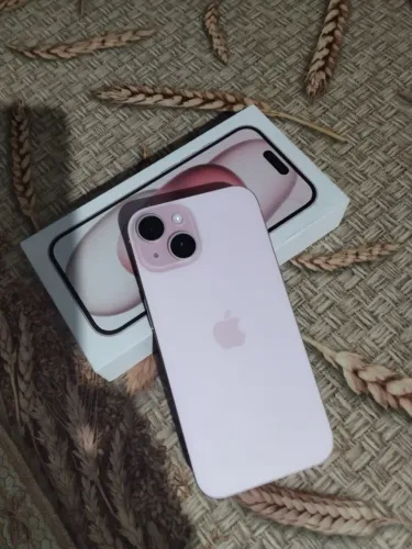 iPhone 15 128g