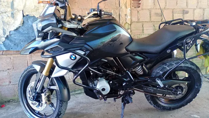 Moto 310 c