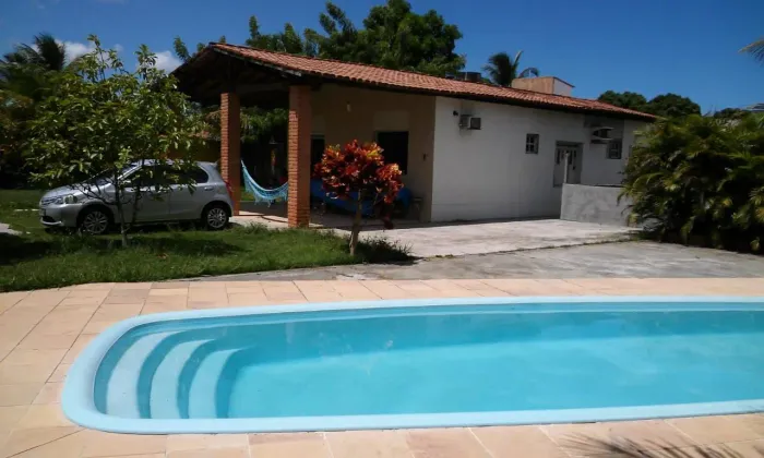 Casa tipo sítio e chácara no litoral norte,linha verde.