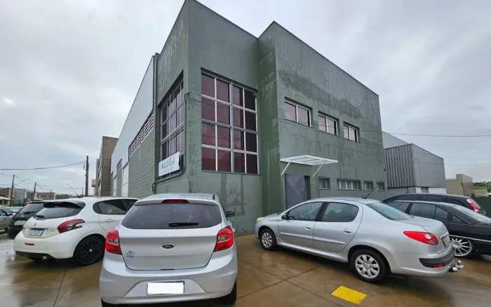 Galpão/Depósito/Armazém para alugar com 1050m², Loteamento Industrial Veccon Zeta em Sumar