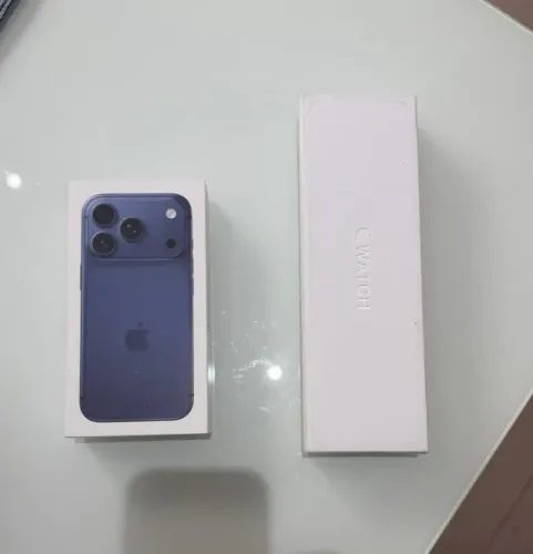 Iphone 17 Pro 256 Blue com Apple Watch Series 10