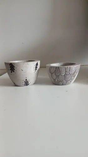 2 Vasinhos decorativo em cimento