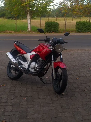 Vendo Fazer 250 ys 2006