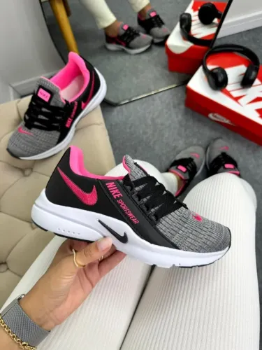 Promoção Tênis Nike esportivo 