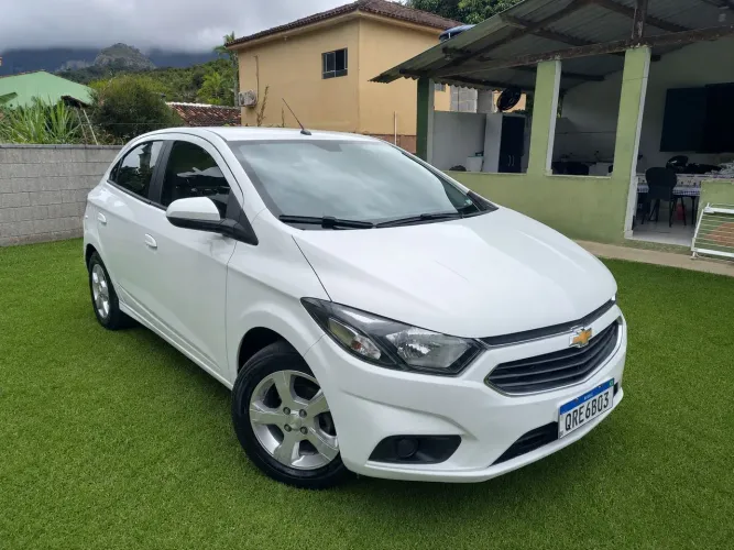 Chevrolet Onix Hatch LT 1.4 8V Flex Mec. 4P 2019