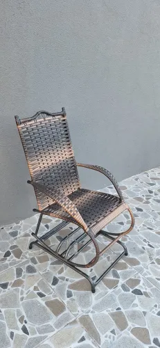 Cadeira de balanço. Promoção!!! 04 molas.