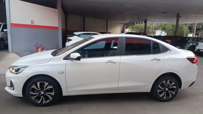 Chevrolet Onix Sedan Plus Premier 1.0 12V TB Flex Aut. 4P 2023