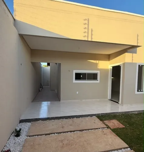CASA A VENDA