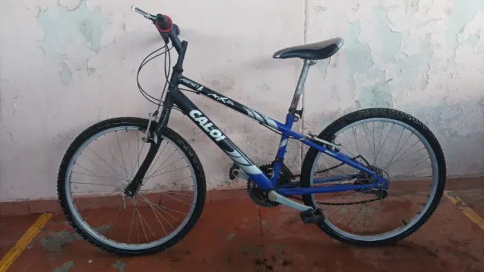 Bicicleta Caloi Aspen Aro 24 | 21 Marchas | Azul e Preta