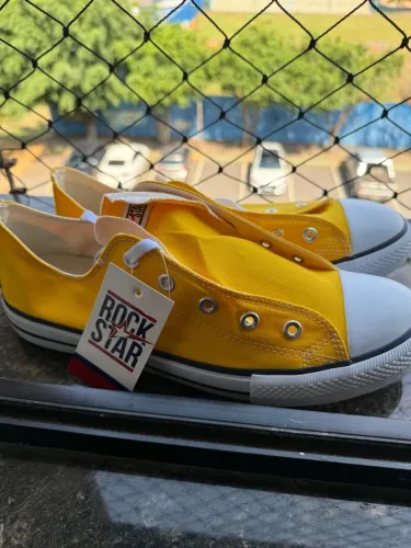 All Star Rock Star Amarelo