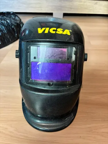 Capacete para solda.