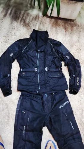 Conjunto Parka TUTTO para motociclistas de bigtrail 