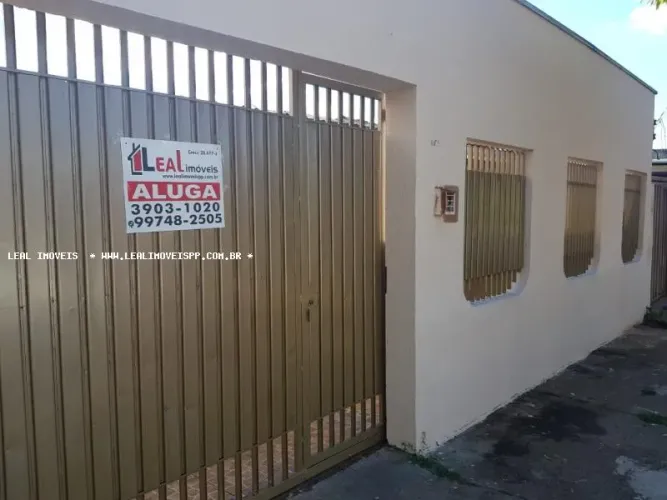 Casa para Locação em Presidente Prudente, BRASIL NOVO, 2 dormitórios, 1 banheiro, 2 vagas