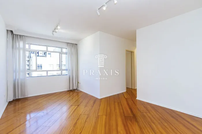 Apartamento à venda ou locação, Bairro Cabral, 65,81m², 3 quartos, 2 vagas, Curitiba-PR