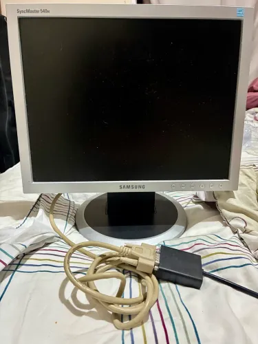 monitor Samsung SyncMaster 540N de 15 polegadas