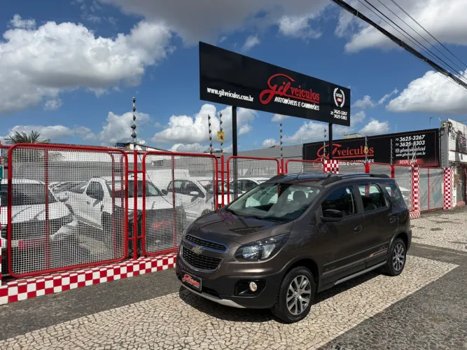 Chevrolet Spin Activ 1.8 8V Econo. Flex 5P Mec. 2015