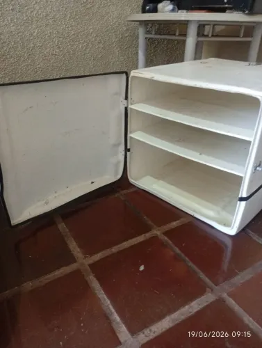 Baú 210 litros,novo nunca foi instalado