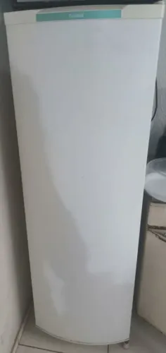 Geladeira 220v