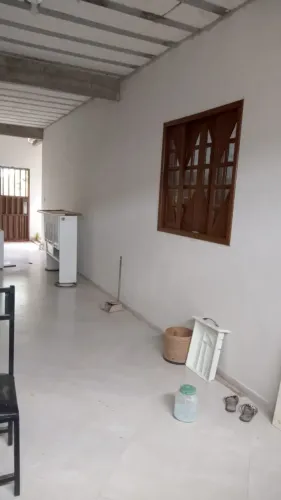Vendo 2 casas independentes (ou troco por chácara nas proximidades de Cachoeiro)