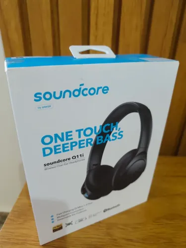 Fone de Ouvido Anker Soundcore Q11i