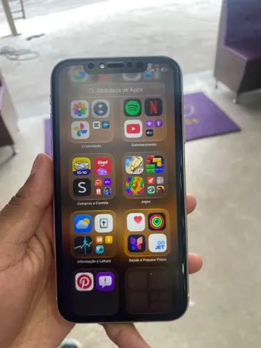 iPhone 11
