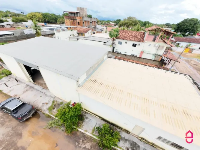 Loja & Galpão - 280m² em Setor Central - Bandeirantes - GO