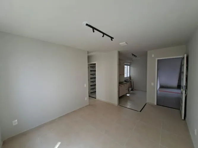 APARTAMENTO Á VENDA NO CONDOMÍNIO JARDIM DOS PÁSSAROS LAGOA REDONDA COM LAZER COMPLETO