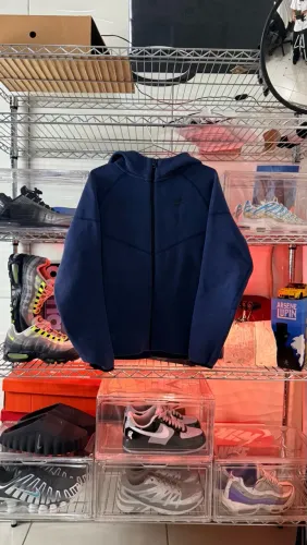Nike tech fleece